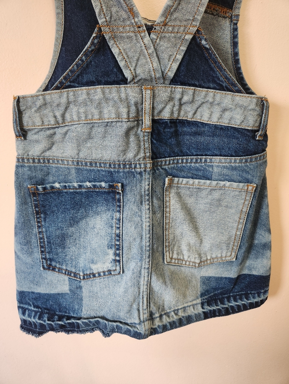 Free People Patchwork Blues Denim Pinafore Dress Skirtall Jumper 0 EUC Boho - Picture 7 of 11